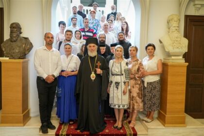 Examene de absolvire pentru studenţii şi masteranzii Facultăţii de Istorie, Filosofie şi Teologie din Galaţi – fotografia 27
