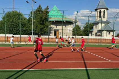 Activități recreative pentru copiii din localităţile Nămoloasa și Umbrărești – fotografia 2