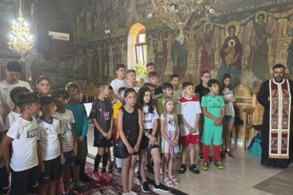 Activități recreative pentru copiii din localităţile Nămoloasa și Umbrărești – fotografia 6