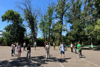 Excursie de o zi pentru copiii din parohiile Bărăganul, Victoria, Spiru Haret, Mihai Bravu și Radu Vodă – fotografia 1