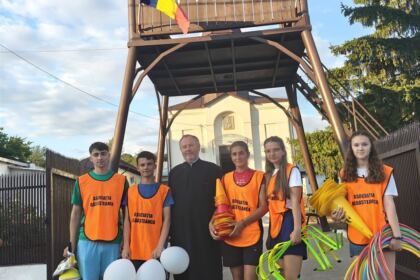 „Aripi pentru suflet” – o tabără cu rugăciune, joacă și binecuvântare la Rădești – fotografia 13