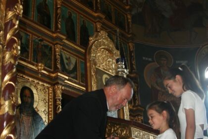 „Aripi pentru suflet” – o tabără cu rugăciune, joacă și binecuvântare la Rădești – fotografia 19