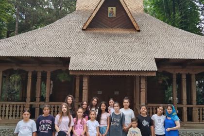 Excursie pentru 15 de copii din localitatea Ianca, judeţul Brăila – fotografia 1
