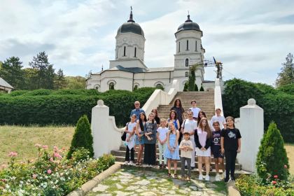 Excursie pentru 15 de copii din localitatea Ianca, judeţul Brăila – fotografia 6