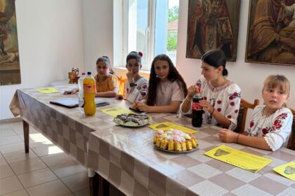 Sfântul Cuvios Dometie, prieten al copiilor din parohiile Scărlătești și Vultureni – fotografia 20