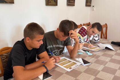 Sfântul Cuvios Dometie, prieten al copiilor din parohiile Scărlătești și Vultureni – fotografia 4