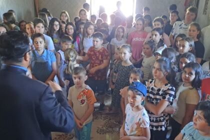 Activităţi de vară pentru copii, la Mănăstirea Cârlomăneşti – fotografia 3