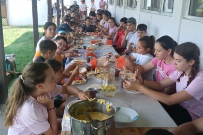 Activităţi de vară pentru copii, la Mănăstirea Cârlomăneşti – fotografia 19