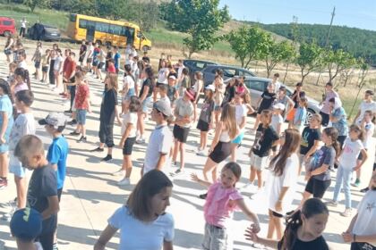 Activităţi de vară pentru copii, la Mănăstirea Cârlomăneşti – fotografia 24