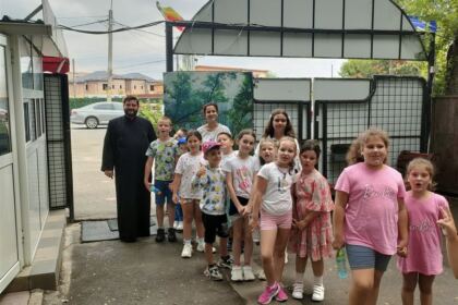 Activităţi de vară pentru 16 copii din Parohia Chiscani 1 – fotografia 16