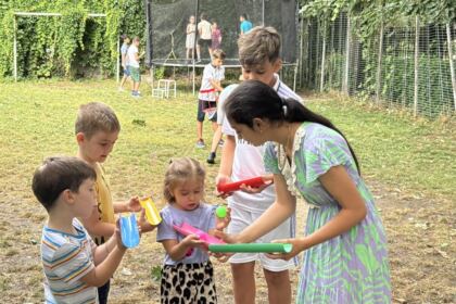 Eveniment recreativ-educativ pentru tineret la Parohia „Sf. Spiridon” din Galaţi – fotografia 14