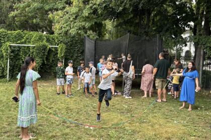 Eveniment recreativ-educativ pentru tineret la Parohia „Sf. Spiridon” din Galaţi – fotografia 19