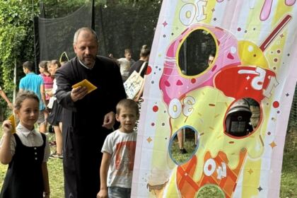 Eveniment recreativ-educativ pentru tineret la Parohia „Sf. Spiridon” din Galaţi – fotografia 20