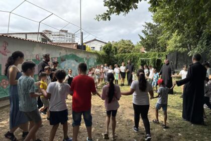Eveniment recreativ-educativ pentru tineret la Parohia „Sf. Spiridon” din Galaţi – fotografia 24