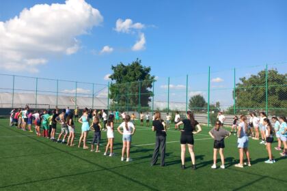 Activităţi sportive pentru tineri, în Parohia Umbrăreşti I – fotografia 1