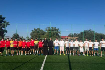 Activităţi sportive pentru tineri, în Parohia Umbrăreşti I – fotografia 7