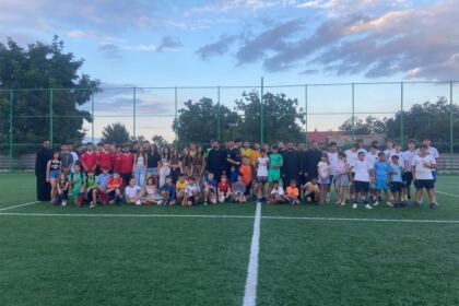 Activităţi sportive pentru tineri, în Parohia Umbrăreşti I – fotografia 9