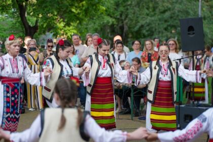 Manifestări cultural-artistice şi educative de Ziua Copilului, la Muzeul eparhial din Galaţi – fotografia 5
