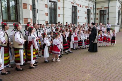 Manifestări cultural-artistice şi educative de Ziua Copilului, la Muzeul eparhial din Galaţi – fotografia 51