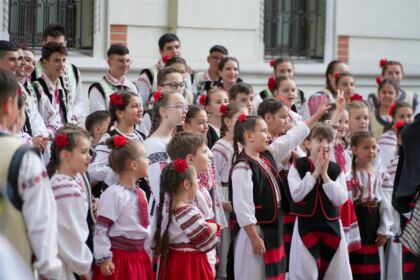 Manifestări cultural-artistice şi educative de Ziua Copilului, la Muzeul eparhial din Galaţi – fotografia 54