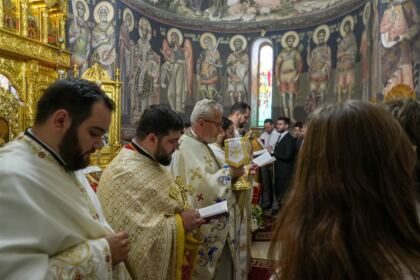 Curs festiv şi revedere după zece ani la Seminarul Teologic „Sf. Andrei” – fotografia 10