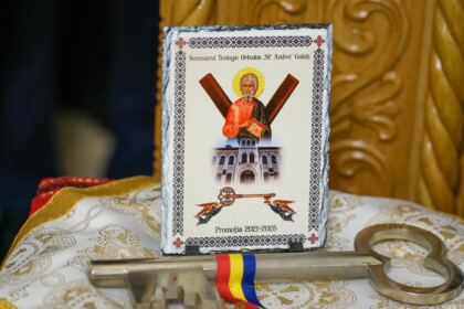 Curs festiv şi revedere după zece ani la Seminarul Teologic „Sf. Andrei” – fotografia 14