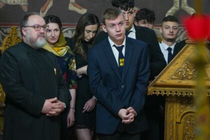 Curs festiv şi revedere după zece ani la Seminarul Teologic „Sf. Andrei” – fotografia 15