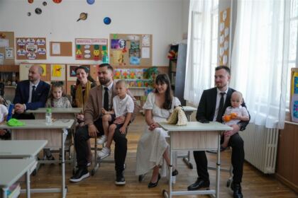 Curs festiv şi revedere după zece ani la Seminarul Teologic „Sf. Andrei” – fotografia 47