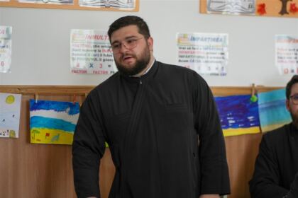 Curs festiv şi revedere după zece ani la Seminarul Teologic „Sf. Andrei” – fotografia 49
