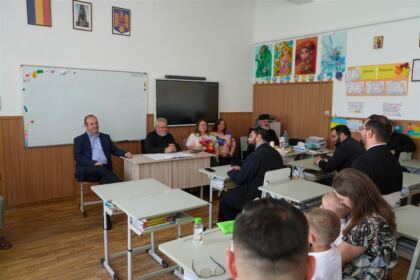 Curs festiv şi revedere după zece ani la Seminarul Teologic „Sf. Andrei” – fotografia 52