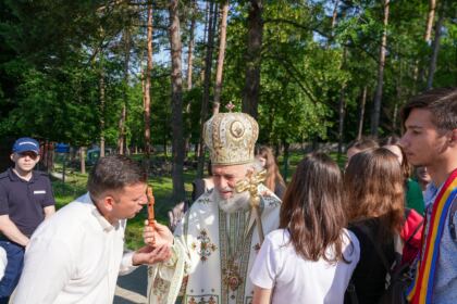 Sărbătoarea tinerilor la Mănăstirea Buciumeni – fotografia 10