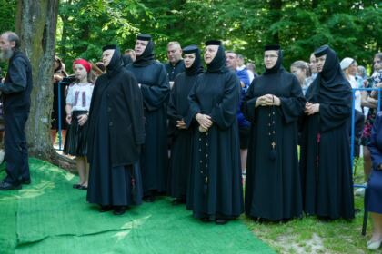 Sărbătoarea tinerilor la Mănăstirea Buciumeni – fotografia 22