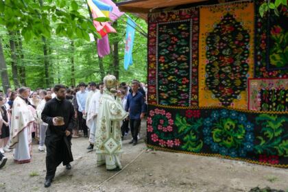 Sărbătoarea tinerilor la Mănăstirea Buciumeni – fotografia 56