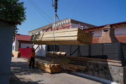Sprijin din partea Bisericii pentru zece familii afectate de incendiu – fotografia 3