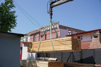 Sprijin din partea Bisericii pentru zece familii afectate de incendiu – fotografia 11