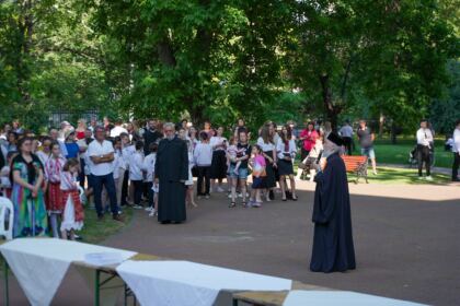 Recunoştinţă, apreciere şi răsplătire la sfârşit de an şcolar pentru elevii seminarişti gălăţeni şi pentru profesorii lor – fotografia 8