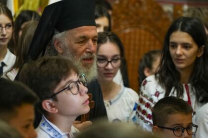 Serbare de sfârşit de an pentru clasele primare de la Seminarul Teologic „Sfântul Apostol Andrei“ din Galaţi – fotografia 5