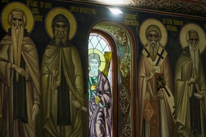 Serbare de sfârşit de an pentru clasele primare de la Seminarul Teologic „Sfântul Apostol Andrei“ din Galaţi – fotografia 9
