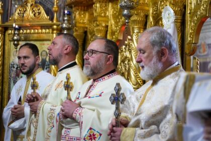 Serbare de sfârşit de an pentru clasele primare de la Seminarul Teologic „Sfântul Apostol Andrei“ din Galaţi – fotografia 13