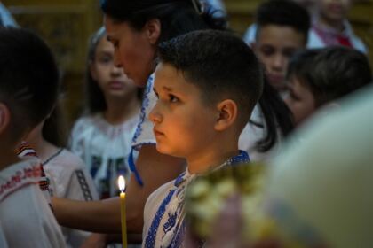 Serbare de sfârşit de an pentru clasele primare de la Seminarul Teologic „Sfântul Apostol Andrei“ din Galaţi – fotografia 29