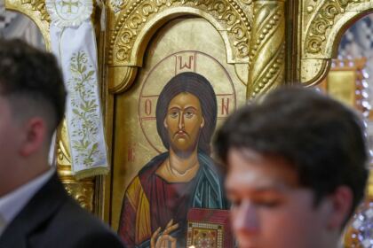 Serbare de sfârşit de an pentru clasele primare de la Seminarul Teologic „Sfântul Apostol Andrei“ din Galaţi – fotografia 32