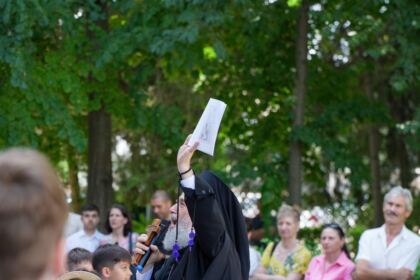 Serbare de sfârşit de an pentru clasele primare de la Seminarul Teologic „Sfântul Apostol Andrei“ din Galaţi – fotografia 56