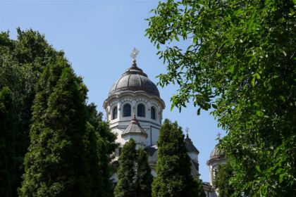 Slujire arhierească şi comuniune cu familiile afectate de incendii, la Galaţi – fotografia 29