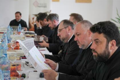 Adunarea Generală a Federaţiei Filantropia, în Arhiepiscopia Dunării de Jos – fotografia 11