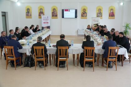 Adunarea Generală a Federaţiei Filantropia, în Arhiepiscopia Dunării de Jos – fotografia 17