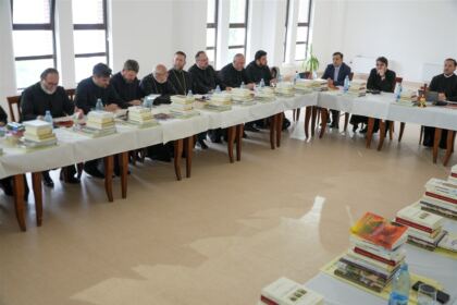 Adunarea Generală a Federaţiei Filantropia, în Arhiepiscopia Dunării de Jos – fotografia 19