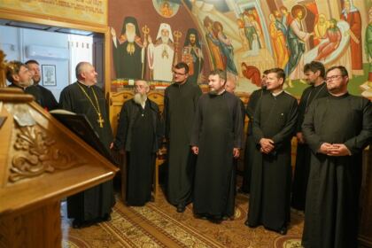 În Arhiepiscopia Dunării de Jos au continuat lucrările Adunării Generale a Federaţiei Filantropia – fotografia 8
