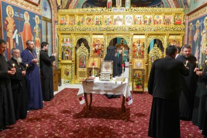 În Arhiepiscopia Dunării de Jos au continuat lucrările Adunării Generale a Federaţiei Filantropia – fotografia 49