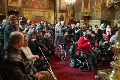 Duminica videcării slăbănogului de la Vitezda, la Catedrala arhiepiscopală – fotografia 17