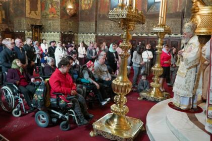 Duminica videcării slăbănogului de la Vitezda, la Catedrala arhiepiscopală – fotografia 38